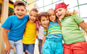 عوامل موثر در شکل گیری شخصیت کودک
